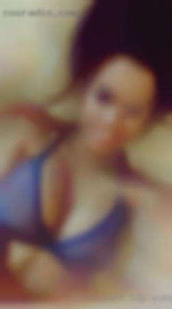 A dominant top women or regular top man near Clinton NJ.