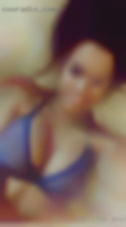 Fuck beautiful swinger girlstitspussy fucking from Dallas.